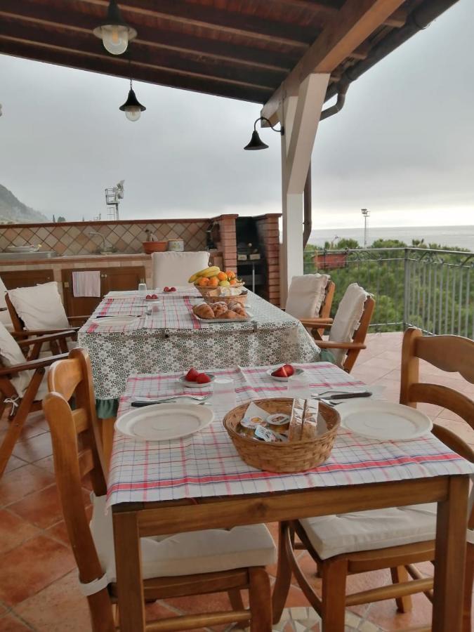 Bed and Breakfast Le Spiagge Летоянни Экстерьер фото