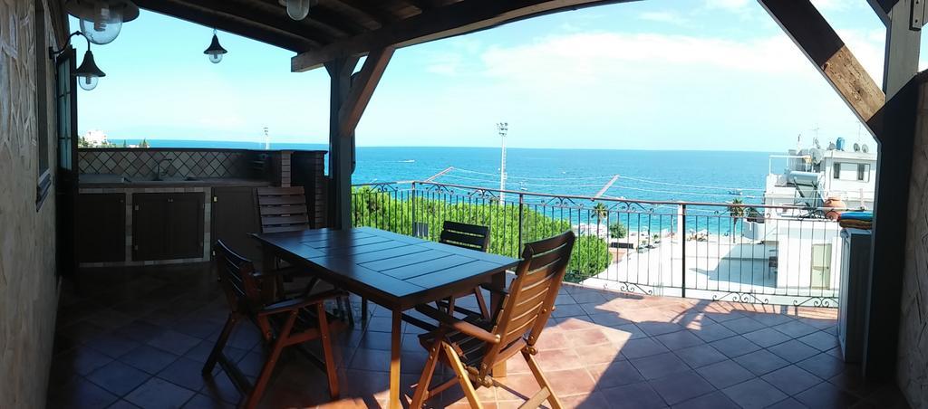 Bed and Breakfast Le Spiagge Летоянни Экстерьер фото